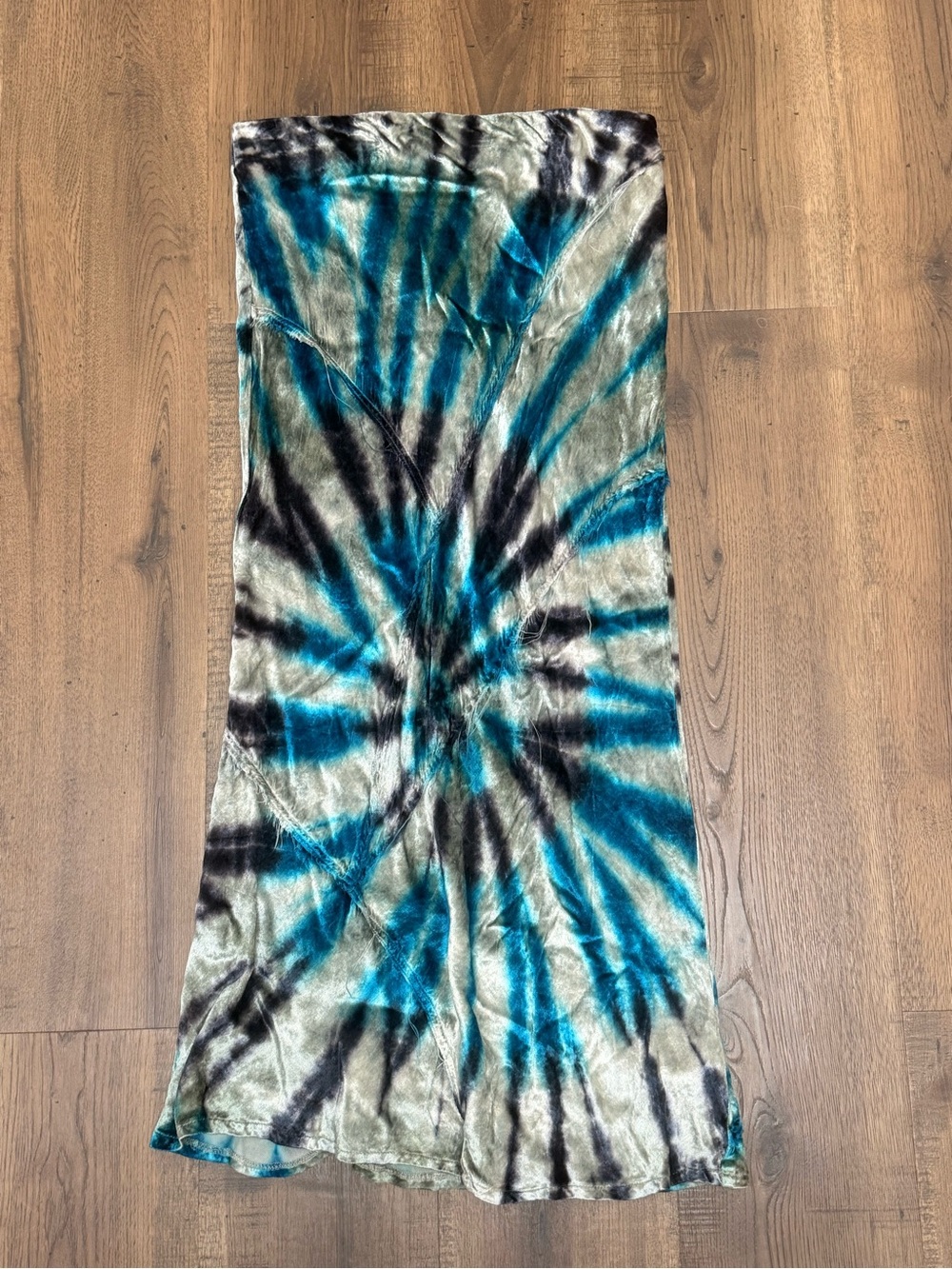 Free People Bali Serious Swagger Tie Dyed Velvet Midi‎ Skirt Pisces Combo Medium